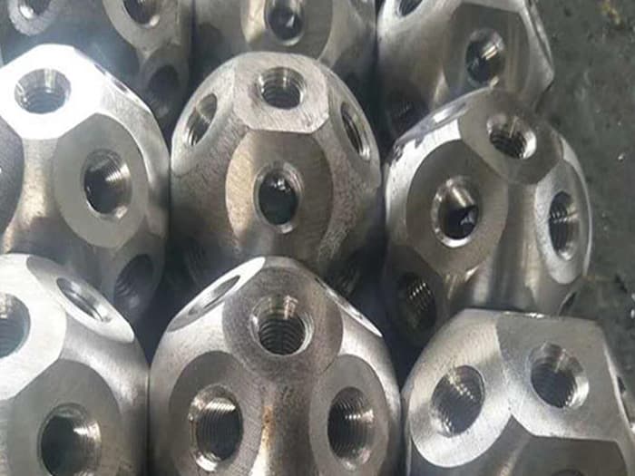 义乌螺栓球网架杆件制作